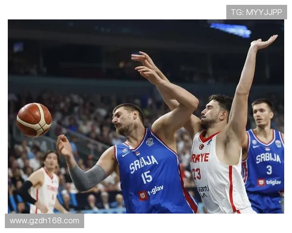 欧冠篮球录像精选：跨界联赛的欧洲体育盛会展示